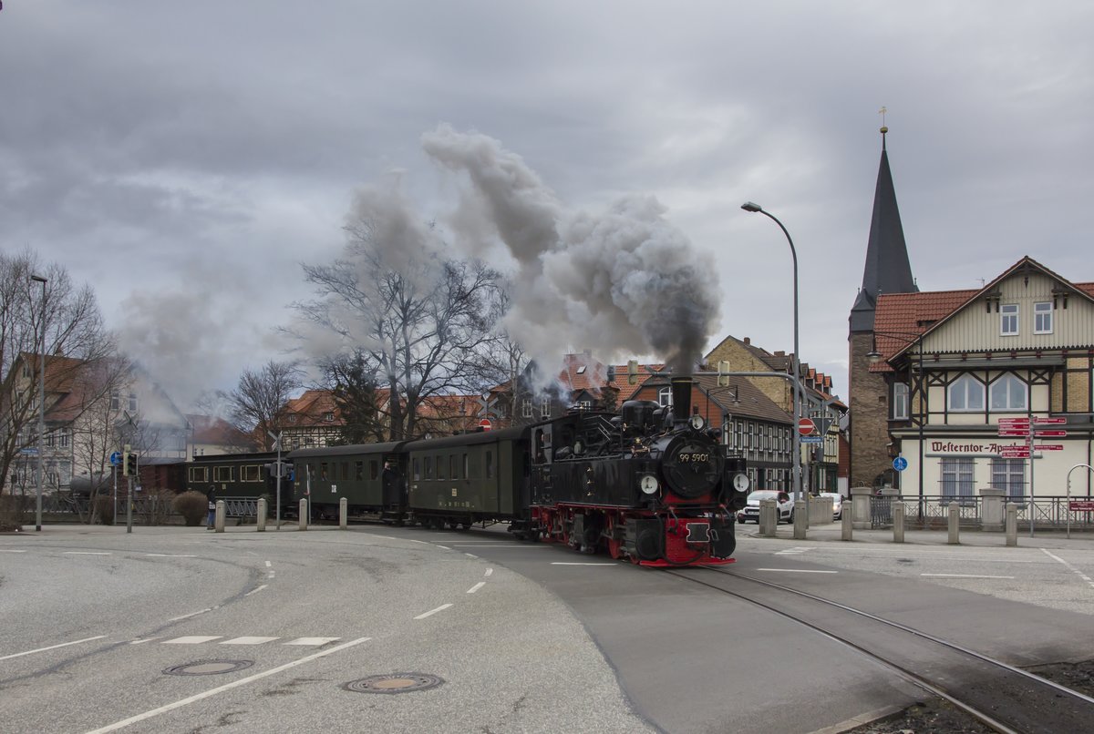 Am 26.2.2017 konnte Mallet 99 5901 mit Sonderzug Wernigerode - Quedlinburg auf der Westerntorkreuzung bildlich festgehalten werden.
