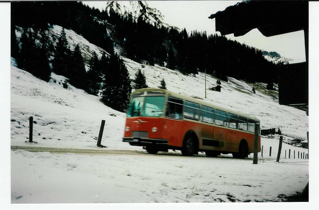 (002'532) - AFA Adelboden - Nr. 21/BE 345'173 - FBW/T�scher (ex P 25'508) im Januar 1988 in Adelboden, Gilbach