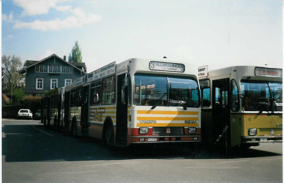 (012'229) - SAT Thun - Nr. 27/BE 419'027 - Volvo/R&J am 3. Mai 1995 bei der Schiffl�ndte Thun