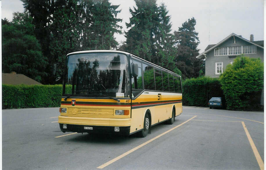 (012'432) - STI Thun - Nr. 45/BE 322'545 - Setra (ex AGS Sigriswil Nr. 3) am 3. Juni 1995 bei der Schiffl�ndte Thun