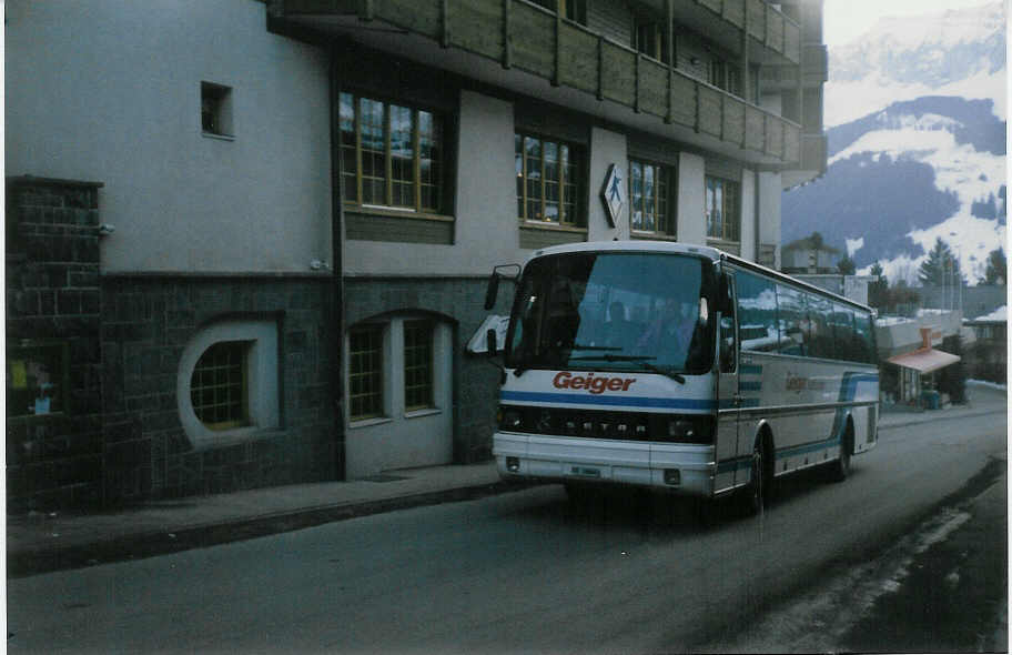 (013'733) - Geiger, Adelboden - Nr. 1/BE 26'860 - Setra am 9. M�rz 1996 in Adelboden, Landstrasse