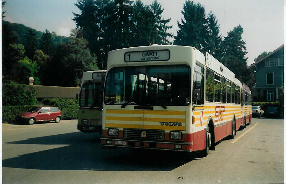 (015'225) - SAT Thun - Nr. 24/BE 419'024 - Volvo/R&J am 17. September 1996 bei der Schiffl�ndte Thun