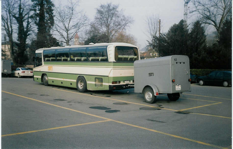 (016'000A) - STI Thun - Nr. 43/BE 26'730 - Neoplan (ex AGS Sigriswil Nr. 2) am 28. Dezember 1996 bei der Schiffl�ndte Thun