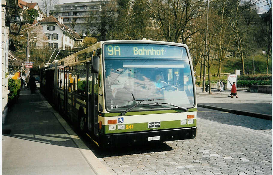 (016'607) - SVB Bern - Nr. 241/BE 518'241 - Van Hool am 24. M�rz 1997 in Bern, B�rengraben