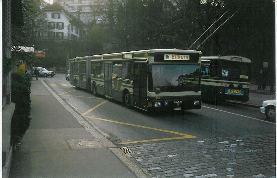 (016'618) - SVB Bern - Nr. 205/BE 500'205 - MAN am 26. M�rz 1997 in Bern, B�rengraben