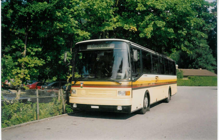(018'707) - STI Thun - Nr. 45/BE 322'545 - Setra (ex AGS Sigriswil Nr. 3) am 23. August 1997 bei der Schiffl�ndte Thun