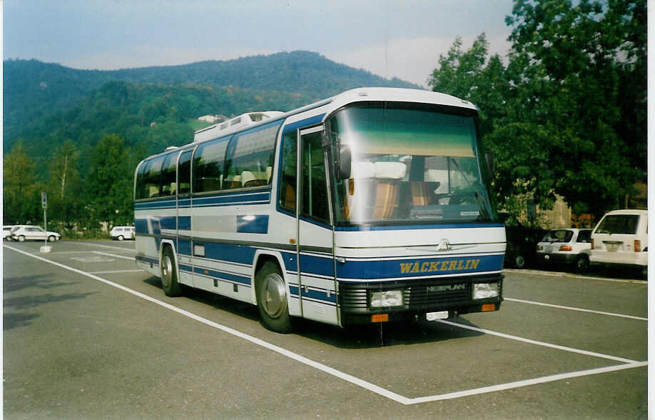 (019'606) - Huber, Entlebuch - LU 15'005 - Neoplan (ex W�ckerlin, Z�rich) am 20. September 1997 in Thun, Seestrasse