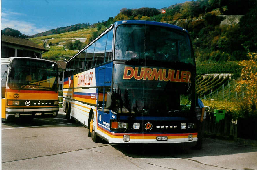 (020'200B) - D�rm�ller, Z�rich - Nr. 4/ZH 424'500 - Setra am 9. Oktober 1997 in Twann, Weinkellerei Engel