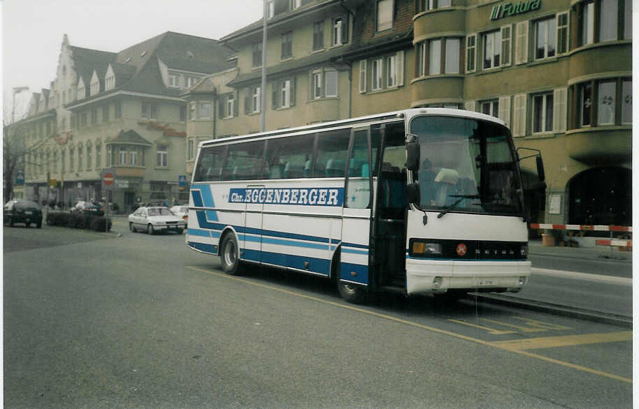 (021'619) - Eggenberger, M�riken - AG 19'792 - Setra am 7. Februar 1998 beim Bahnhof Brugg
