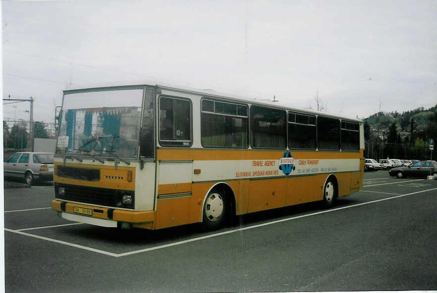 (021'914) - Aus der Tschechoslowakei: Bistour - SN-99-99 - Karosa am 6. M�rz 1998 in Thun, Seestrasse