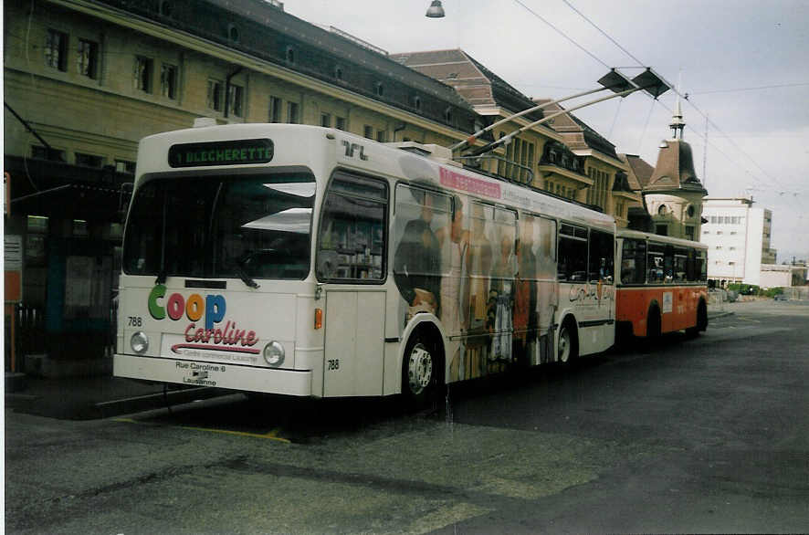 (021'924) - TL Lausanne - Nr. 788 - NAW/Lauber Trolleybus am 7. M�rz 1998 beim Bahnhof Lausanne
