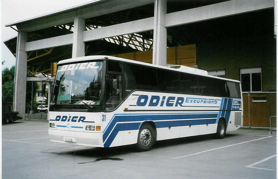 (023'016) - Odier, Gen�ve - Nr. 31/GE 96'158 - Mercedes am 27. Mai 1998 in Thun, Grabengut