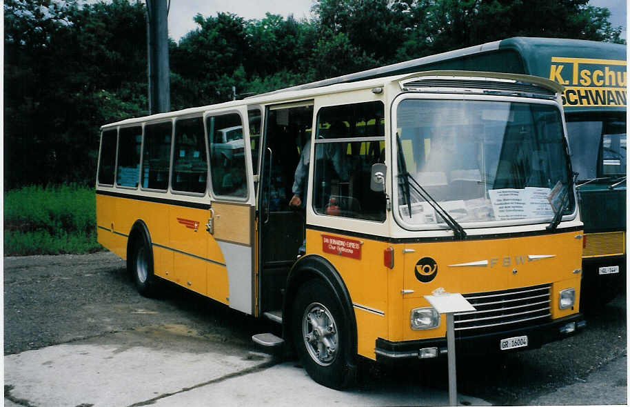 (023'325) - Wittwer, Chur - GR 16'004 - FBW/Gangloff (ex Eggenberger, M�riken; ex AVG Grindelwald Nr. 11; ex P 24'170) am 14. Juni 1998 in Wetzikon, FBW-Museum