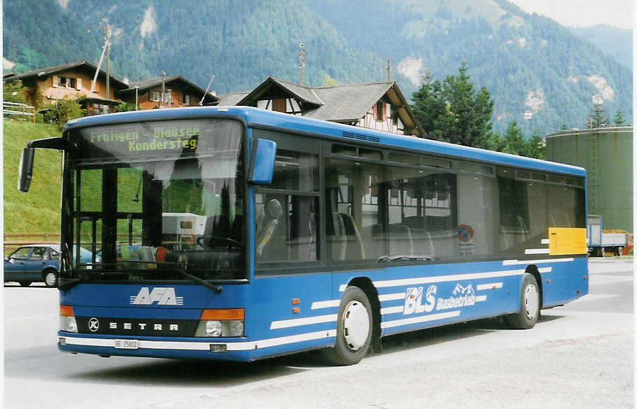 (023'631) - AFA Adelboden - Nr. 2/BE 25'802 - Setra am 29. Juni 1998 beim G�terbahnhof Frutigen