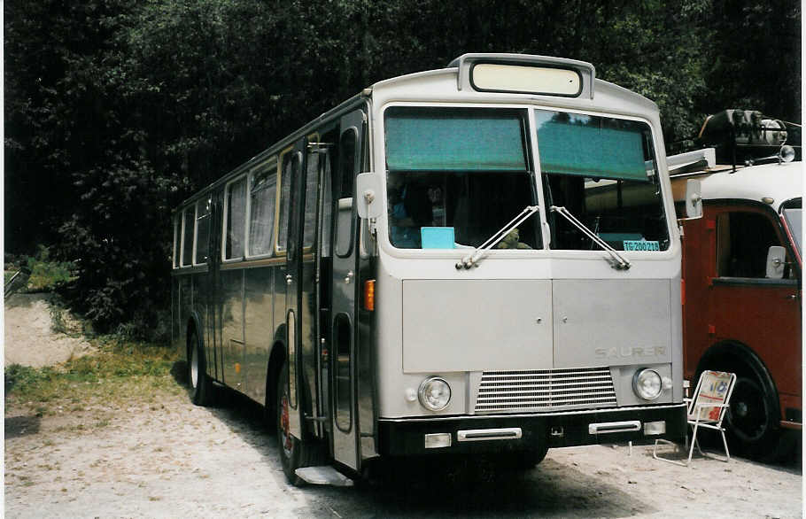 (025'411) - Gsell, Arbon - TG 200'218 - Saurer/Rizzi (ex Landolt, Z�rich; ex SAPJV, L'Isle Nr. 73; ex SAPJV, L'Isle Nr. 44; ex P 24'663) am 15. August 1998 in Heitenried, Sensegraben