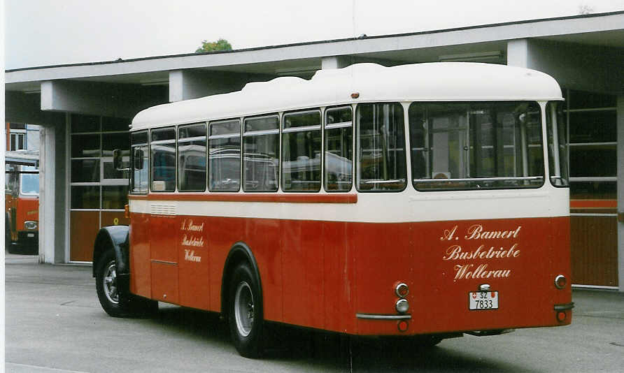 (026'526) - Bamert, Wollerau - SZ 7833 - Berna/T�scher (ex Blattmann, Wollerau) am 3. Oktober 1998 in R�ti, Sonnenplatz
