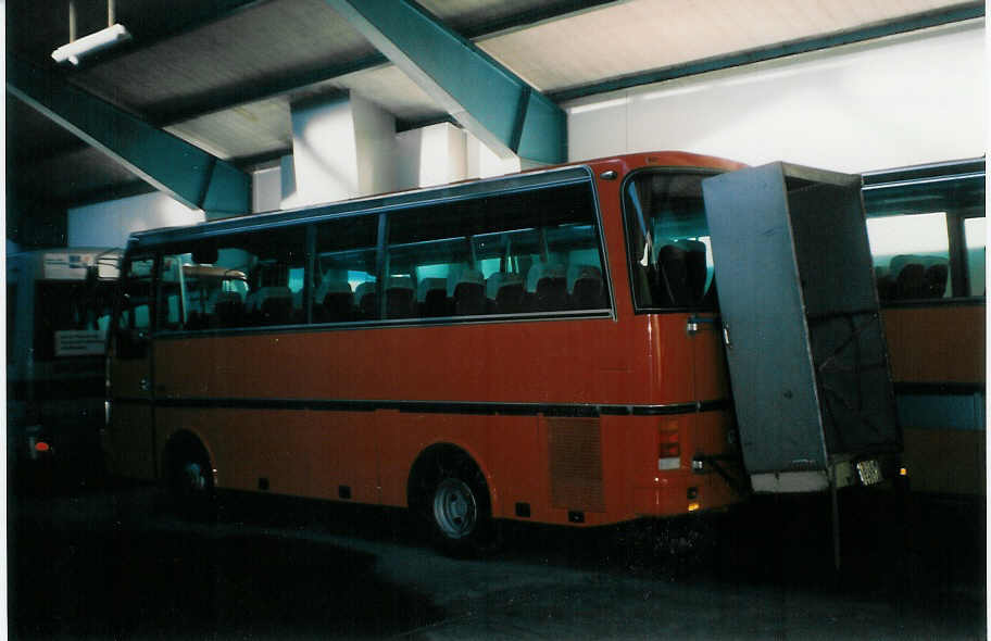(028'401) - AFA Adelboden - Nr. 10/BE 26'774 - Setra (ex Fr�hlich, Z�rich) am 28. Dezember 1998 im Autobahnhof Adelboden