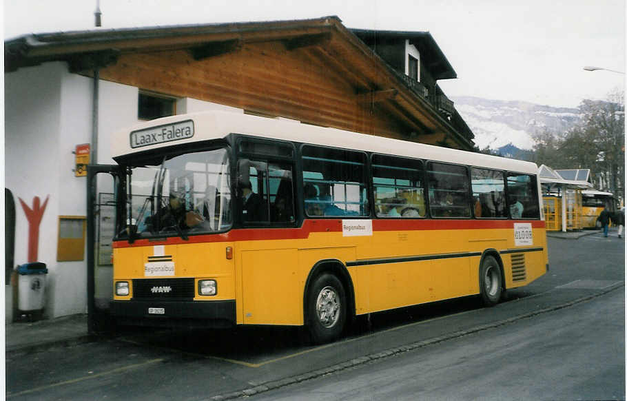 (028'627) - Stuppan, Flims - GR 26'235 - NAW/Hess (ex Th�ni, Flims) am 1. Januar 1999 in Laax, Post