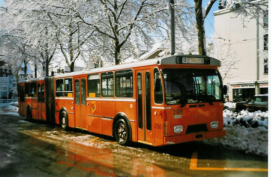 (029'311) - SVB Bern - Nr 298/BE 507'298 - FBW/Hess (ex TPG Gen�ve Nr. 116) am 10. Februar 1999 in Bern, Bachm�tteli