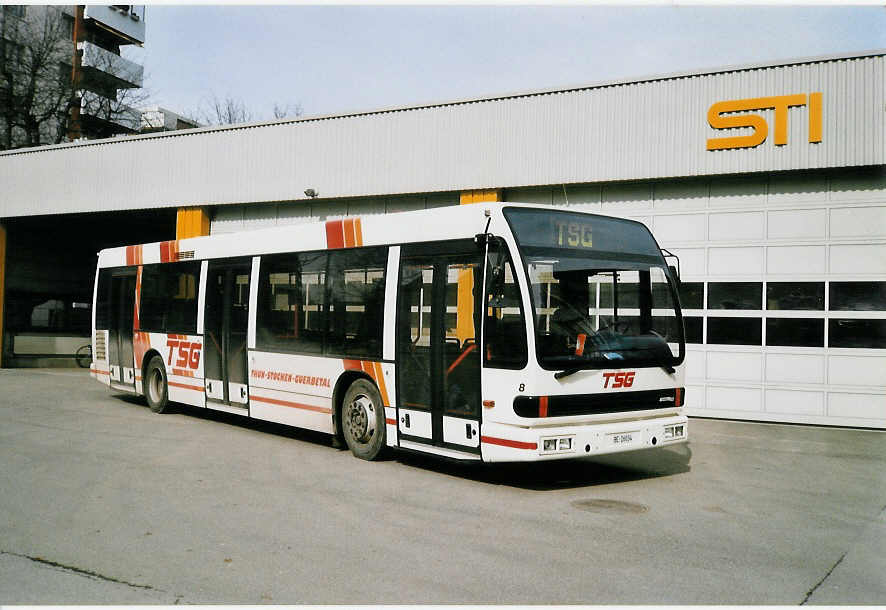 (029'835) - STI Thun - Nr. 8/BE 26'034 - Den Oudsten (ex TSG Blumenstein Nr. 8) am 3. M�rz 1999 in Thun, Garage