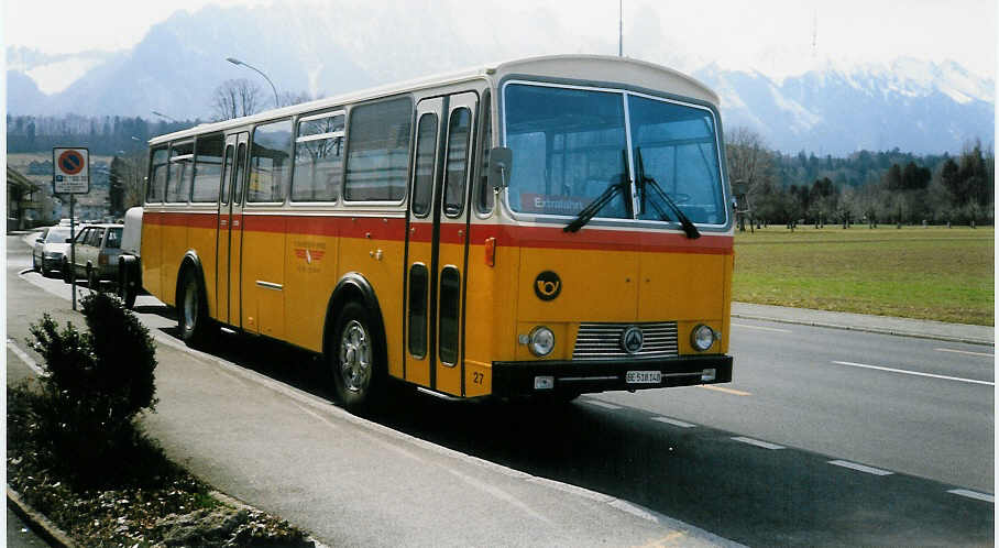 (030'115) - Gast, Gwatt - Nr. 27/BE 518'148 - Saurer/T�scher (ex AVG Grindelwald Nr. 28+27+19; ex Lienert, Einsiedeln) am 14. M�rz 1999 in Gwatt, Post