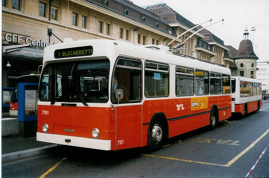 (030'315) - TL Lausanne - Nr. 781 - NAW/Lauber Trolleybus am 21. M�rz 1999 beim Bahnhof Lausanne