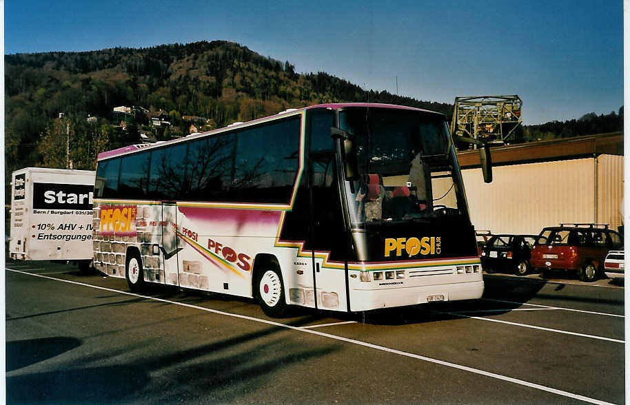 (030'823) - Pfosi, Chur - GR 1947 - Dr�gm�ller am 10. April 1999 in Thun, Seestrasse