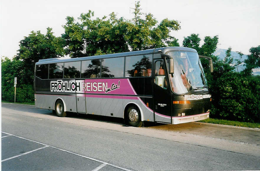 (031'629) - Fr�hlich, Z�rich - ZH 27'115 - Bova am 30. Mai 1999 in Deitingen, Autobahnrastst�tte