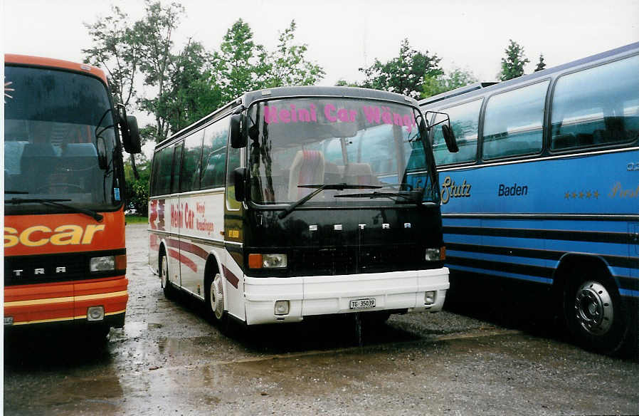 (031'831) - Heini Car, W�ngi - TG 35'039 - Setra am 6. Juni 1999 in Thun, Lachenwiese