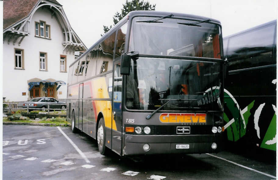(031'925) - Beck, Gen�ve - GE 96'431 - Van Hool am 6. Juni 1999 beim Bahnhof Interlaken West