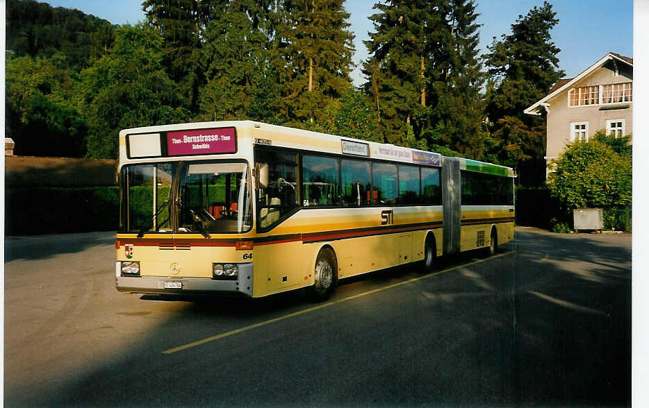 (032'220) - STI Thun - Nr. 64/BE 434'764 - Mercedes am 22. Juni 1999 bei der Schiffl�ndte Thun