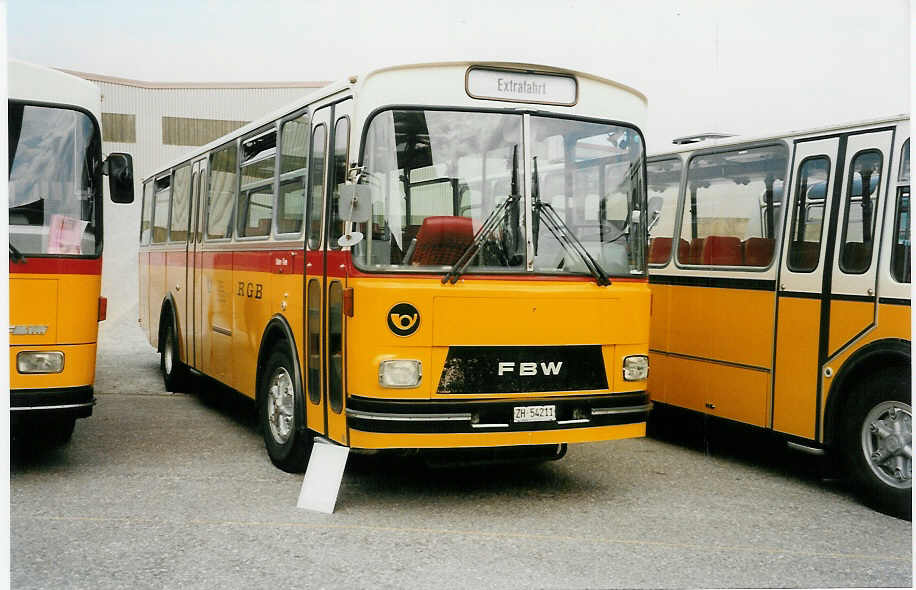 (032'325) - Gerber, Bassersdorf - ZH 54'211 - FBW/T�scher (ex P 24'803) am 26. Juni 1999 in Hinwil, AMP