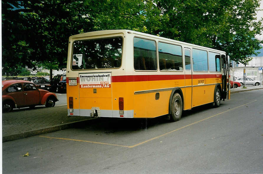 (032'634) - Schett, Sargans - SG 32'440 - Saurer/T�scher am 26. Juni 1999 beim Bahnhof Sargans (Saurer RH Prototyp)