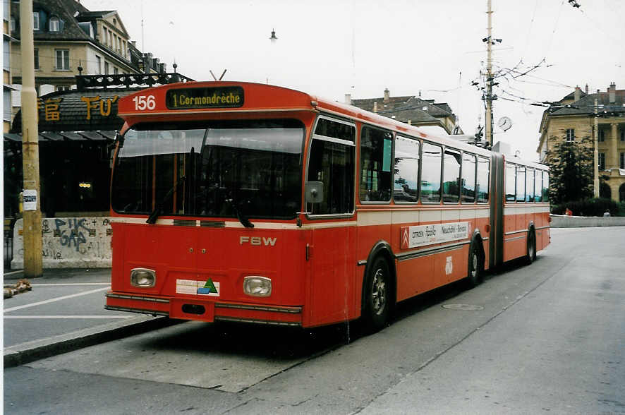 (034'011) - TN Neuch�tel - Nr. 156 - FBW/Hess Gelenktrolleybus (ex Nr. 56) am 10. Juli 1999 in Neuch�tel, Place Pury