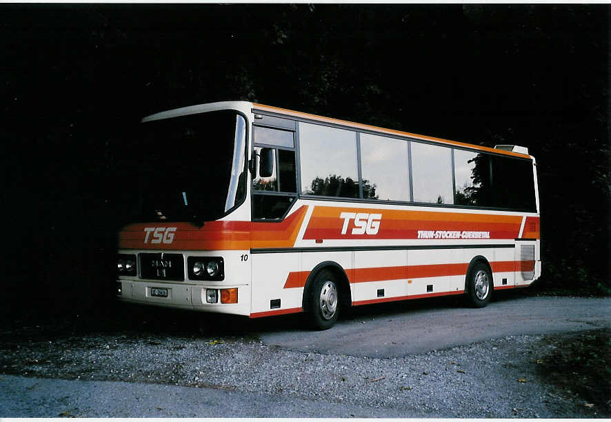 (036'632) - STI Thun - Nr. 10/BE 26'636 - MAN/G�ppel (ex TSG Blumenstein) am 29. August 1999 in Wimmis, Brodh�si