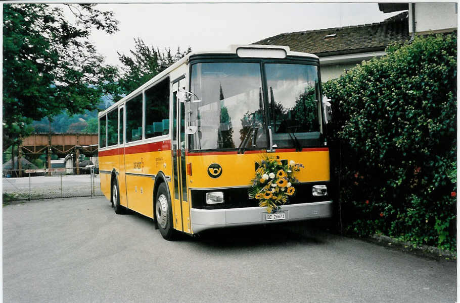(036'710) - Spring, Schwenden - BE 26'671 - Saurer/R&J am 4. September 1999 in Thun, Seestrasse