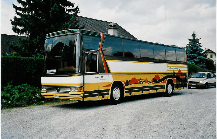 (036'711) - Tritten, Zweisimmen - BE 260'278 - Dr�gm�ller am 5. September 1999 in Uetendorf, Uttigenstrasse