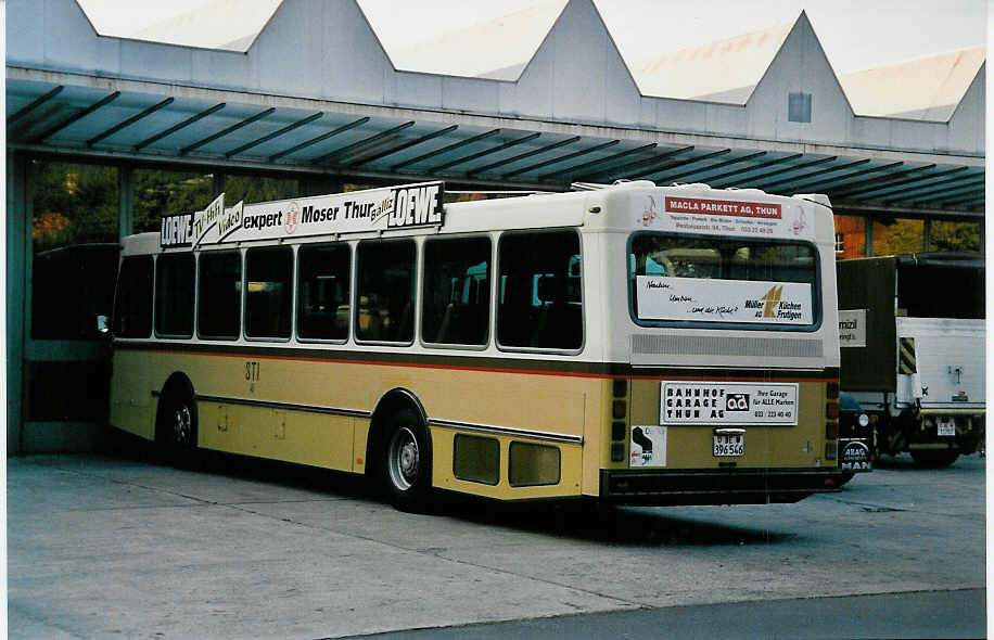 (036'727) - STI Thun - Nr. 46/BE 396'546 - Saurer/R&J am 9. September 1999 in Thun, Garage