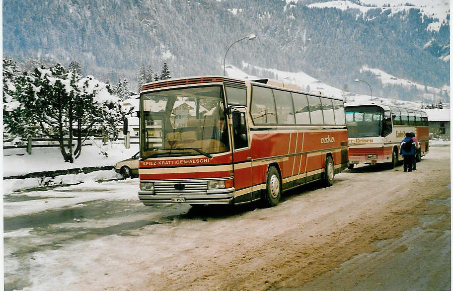 (038'226) - ASKA Aeschi - Nr. 11/BE 91'535 - Dr�gm�ller (ex Moser, Flaach) am 31. Dezember 1999 beim Bahnhof Frutigen