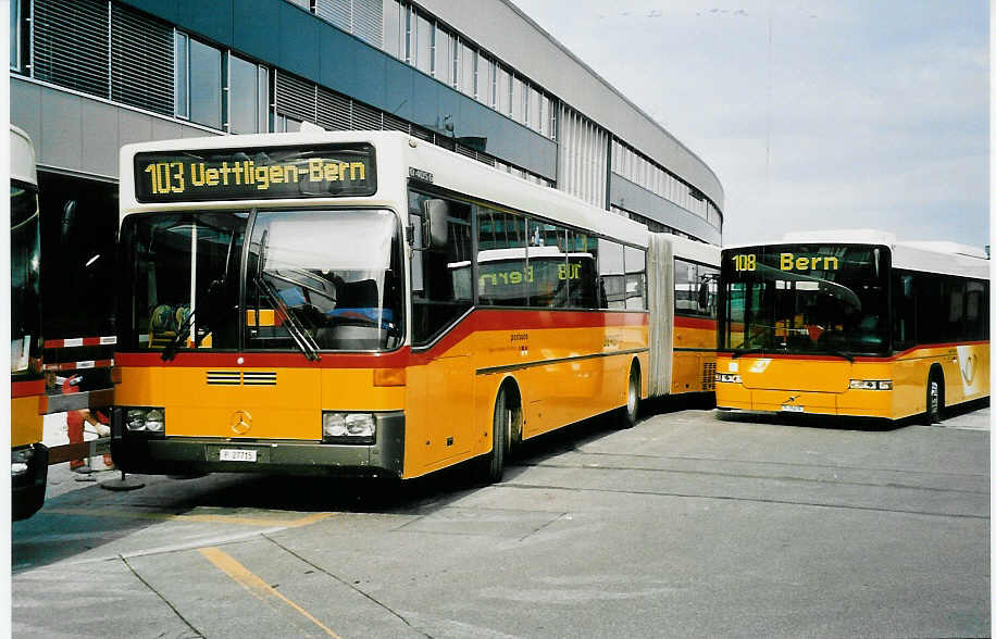 (039'735) - PTT-Regie - P 27'715 - Mercedes am 14. M�rz 2000 in Bern, Postautostation