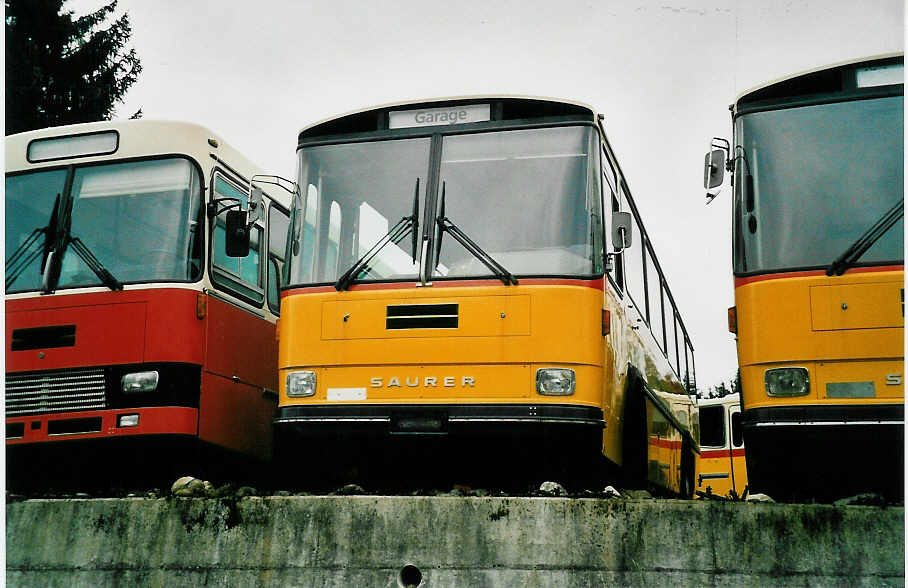 (039'907) - PTT-Regie - P 25'832 - Saurer/T�scher am 18. M�rz 2000 in B�tzberg, Heiniger