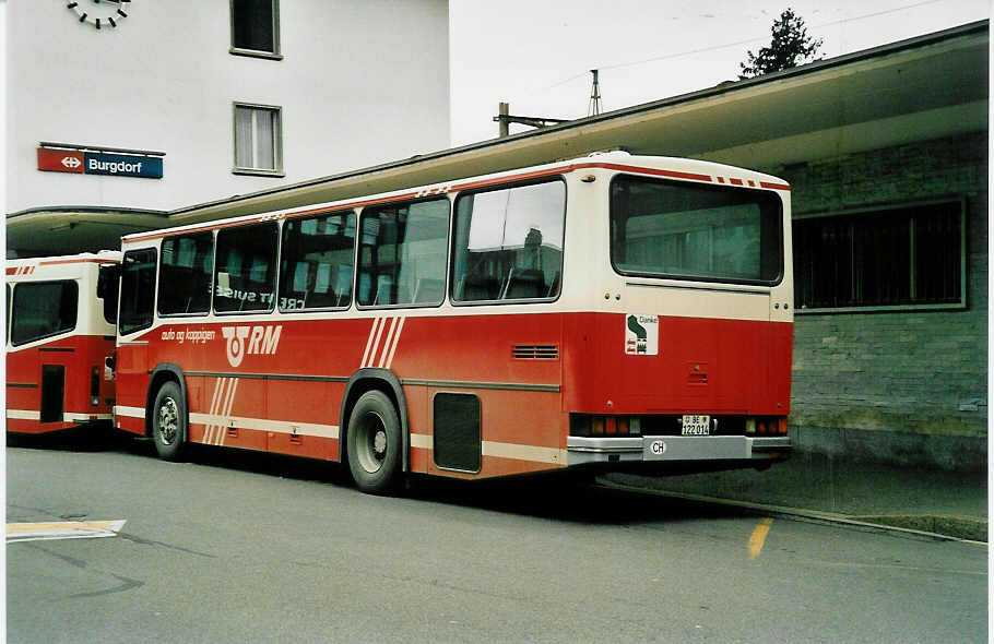 (039'922) - AAGK Koppigen - Nr. 5/BE 122'014 - NAW/Lauber (ex D�hler, Burgdorf Nr. 81) am 18. M�rz 2000 beim Bahnhof Burgdorf