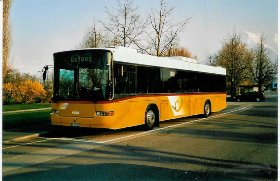 (040'002) - K�bli, Gstaad - BE 360'355 - Volvo/Hess am 7. April 2000 in Thun, Lachen