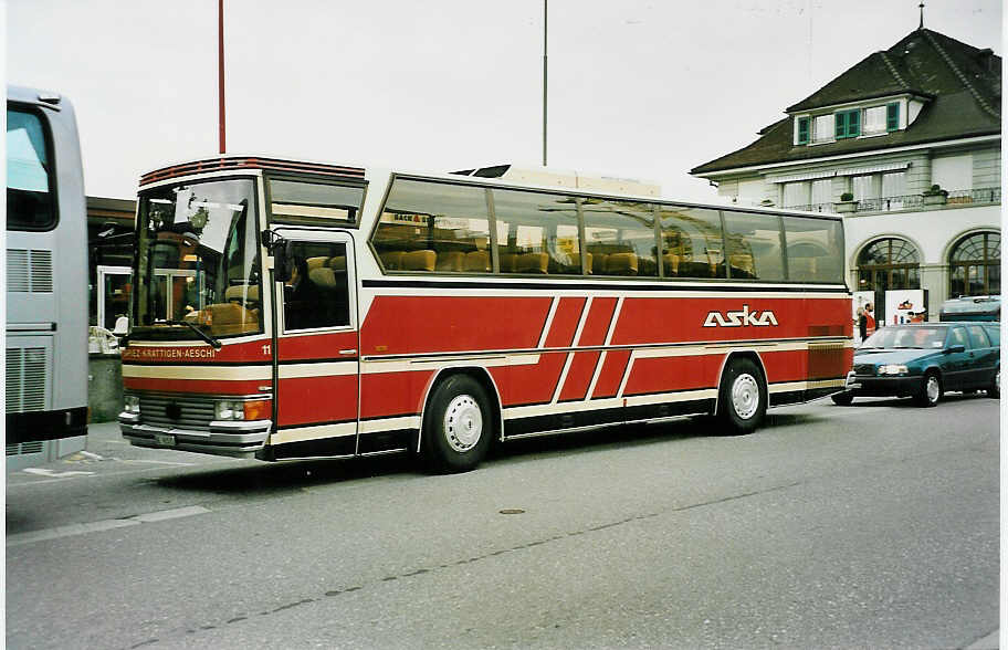 (040'307) - ASKA Aeschi - Nr. 11/BE 91'535 - Dr�gm�ller (ex Moser, Flaach) am 19. April 2000 beim Bahnhof Thun