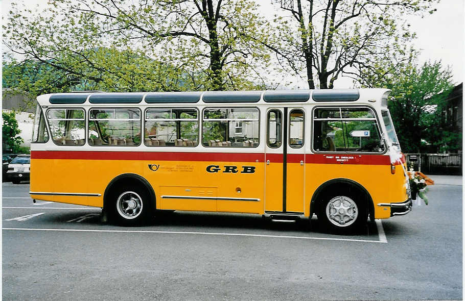 (040'434) - Rentsch, B�riswil - BE 353'048 - FBW/Gangloff (ex P 23'203; ex P 21'003) am 5. Mai 2000 in Thun, Seestrasse