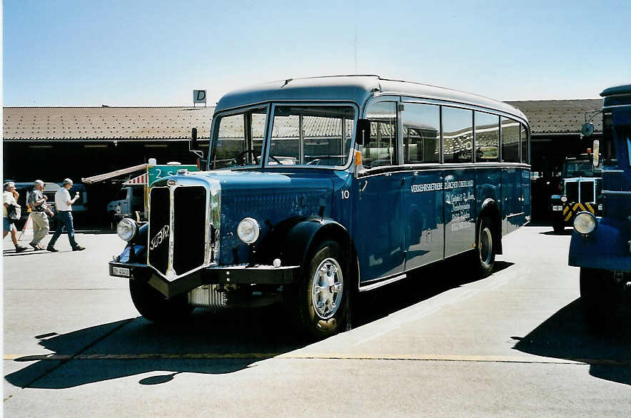 (041'013) - VZO Gr�ningen - Nr. 10/ZH 41'410 - FBW/T�scher (ex Richter, Z�rich; ex VZO Gr�ningen Nr. 10) am 18. Juni 2000 in Hinwil, AMP