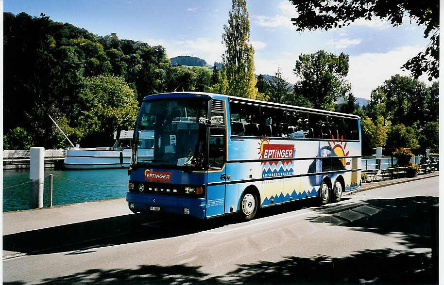 (043'236) - AGSE Eptingen - BL 7027 - Setra am 22. September 2000 bei der Schiffl�ndte Thun