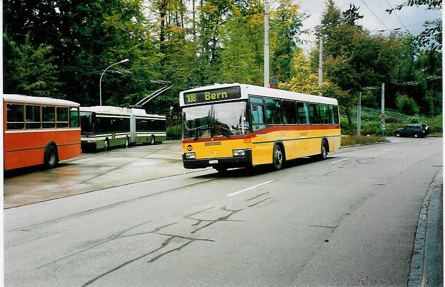 (043'404) - PTT-Regie - P 25'368 - Mercedes/R&J am 2. Oktober 2000 in Bern, B�mpliz