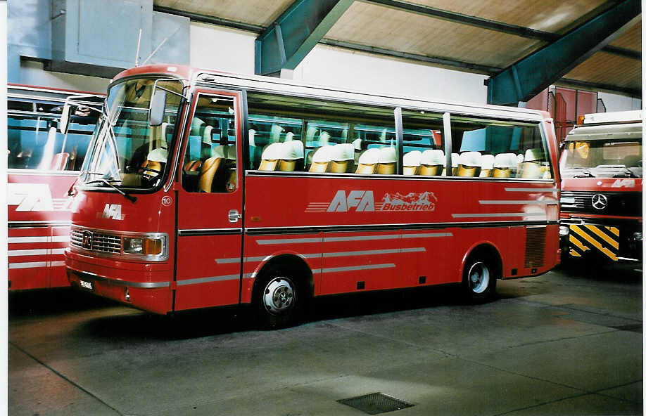 (043'501) - AFA Adelboden - Nr. 10/BE 26'774 - Setra (ex Fr�hlich, Z�rich) am 9. Oktober 2000 im Autobahnhof Adelboden