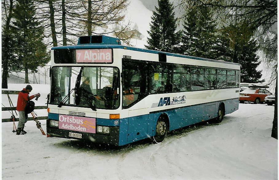 (044'322) - AFA Adelboden - Nr. 17/BE 263'015 - Mercedes (ex Fr�hlich, Z�rich Nr. 603; ex VBZ Z�rich Nr. 682) am 30. Dezember 2000 in Adelboden, Alpina